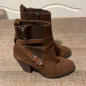 DIESEL D-Kinley Boots Ankle Cuban‎ Heel Suede Dk Brown Women’s Size US 7.5/EU 38